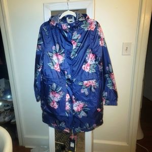 Women's The Trusted right as rain rain jacket size 8 NWT
